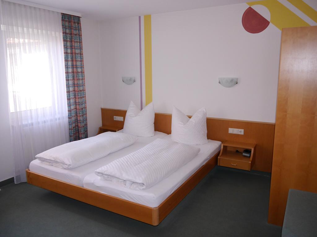 Gasthof Hotel Adler Inneringen 객실 사진