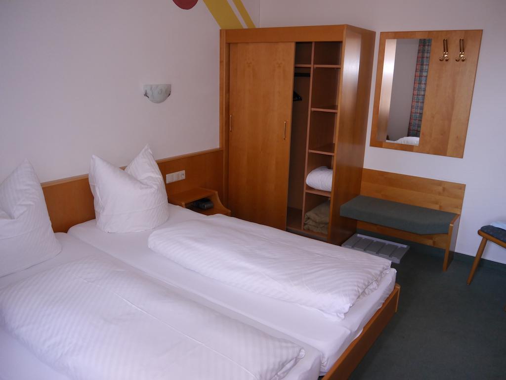 Gasthof Hotel Adler Inneringen 객실 사진